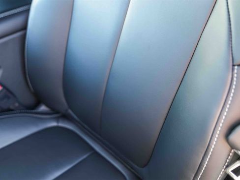 New 2025 Jeep Grand Cherokee Limited image 25