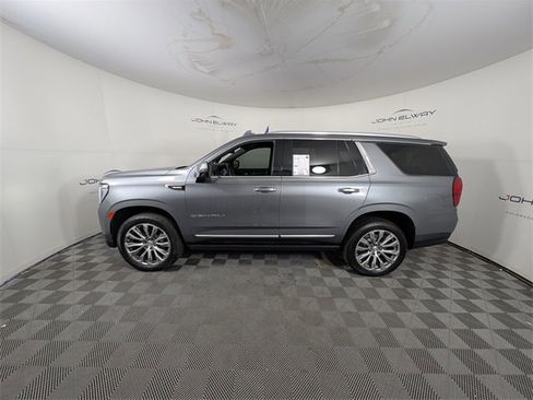 Used 2021 GMC Yukon Denali w/ Denali Premium Package image 2