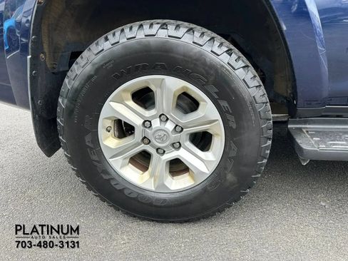 Used 2018 Toyota 4Runner SR5 Premium AWD/4WD image 23
