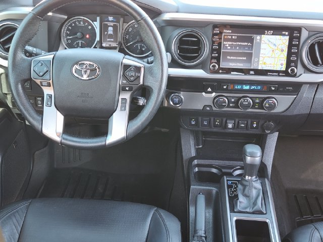 Used 2022 Toyota Tacoma Limited RWD image 27