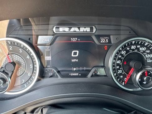 Used 2025 RAM 1500 Big Horn AWD/4WD image 12