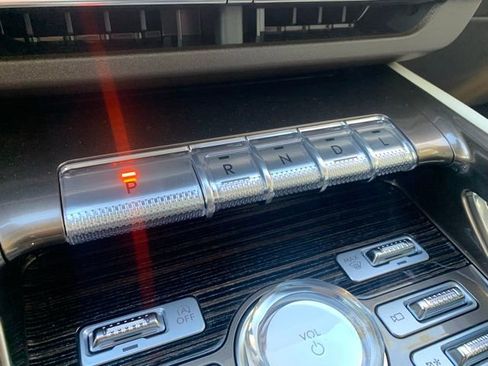 New 2026 Lincoln Nautilus Black Label w/ Jet Appearance Package image 27