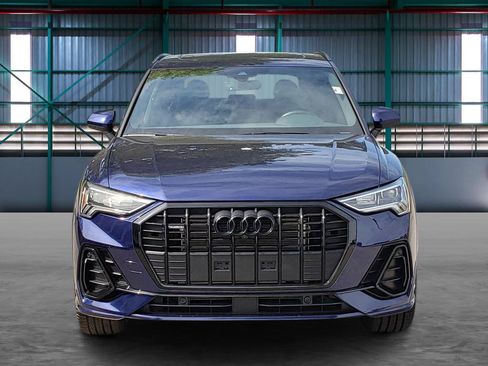 Used 2024 Audi Q3 2.0T Premium Plus w/ Premium Plus Package AWD/4WD image 7