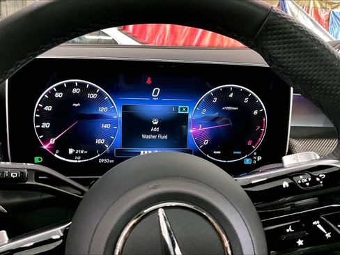 Used 2024 Mercedes-Benz GLC 300 4MATIC image 33