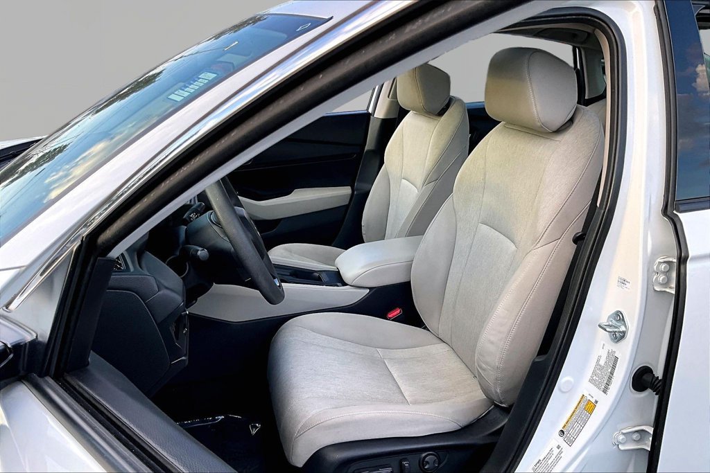 Used 2024 Honda Accord EX image 17