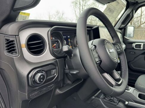 New 2026 Jeep Gladiator Willys image 3