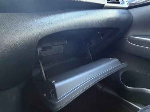 Used 2017 Nissan Sentra SV FWD image 28