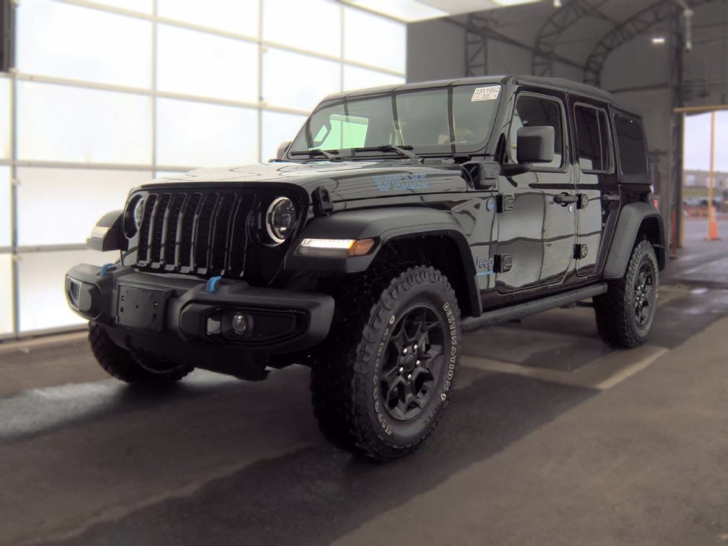 Used 2023 Jeep Wrangler Unlimited AWD/4WD image 1