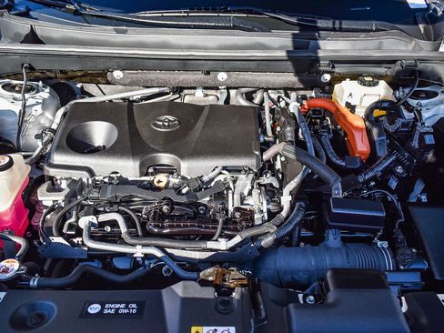 Used 2019 Toyota RAV4 Limited image 27