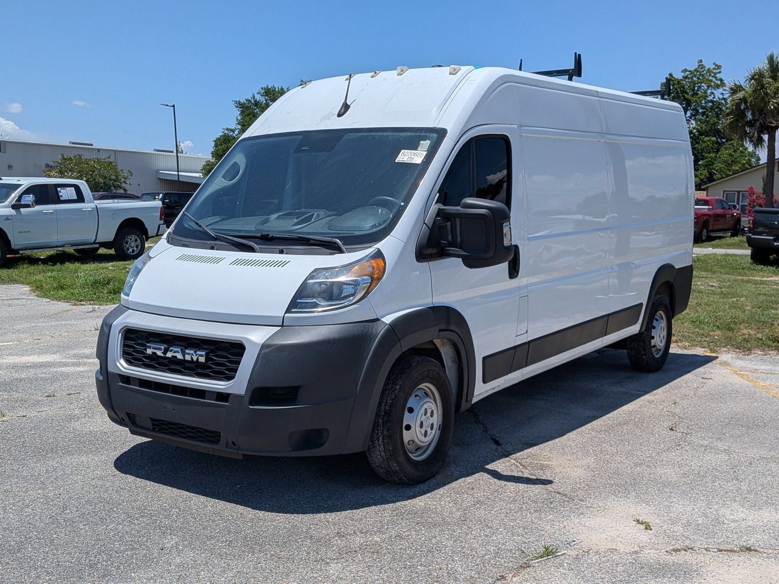 Used 2022 RAM ProMaster 2500 w/ Interior LED Lighting Group FWD image 1