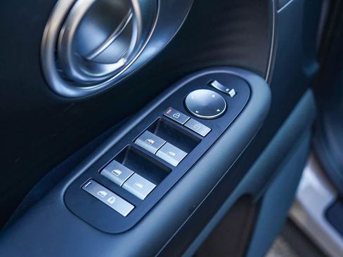 New 2026 Hyundai Ioniq 9 SE image 21