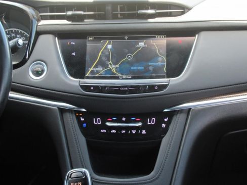 Used 2019 Cadillac XT5 Platinum AWD/4WD image 15