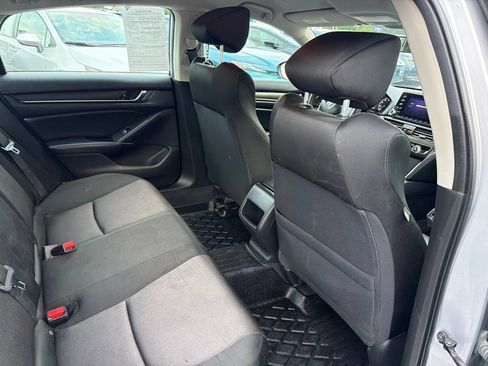 Used 2020 Honda Accord LX image 12