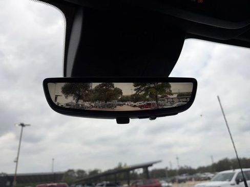 Certified 2025 Chevrolet Silverado 2500 ZR2 w/ Technology Package image 12