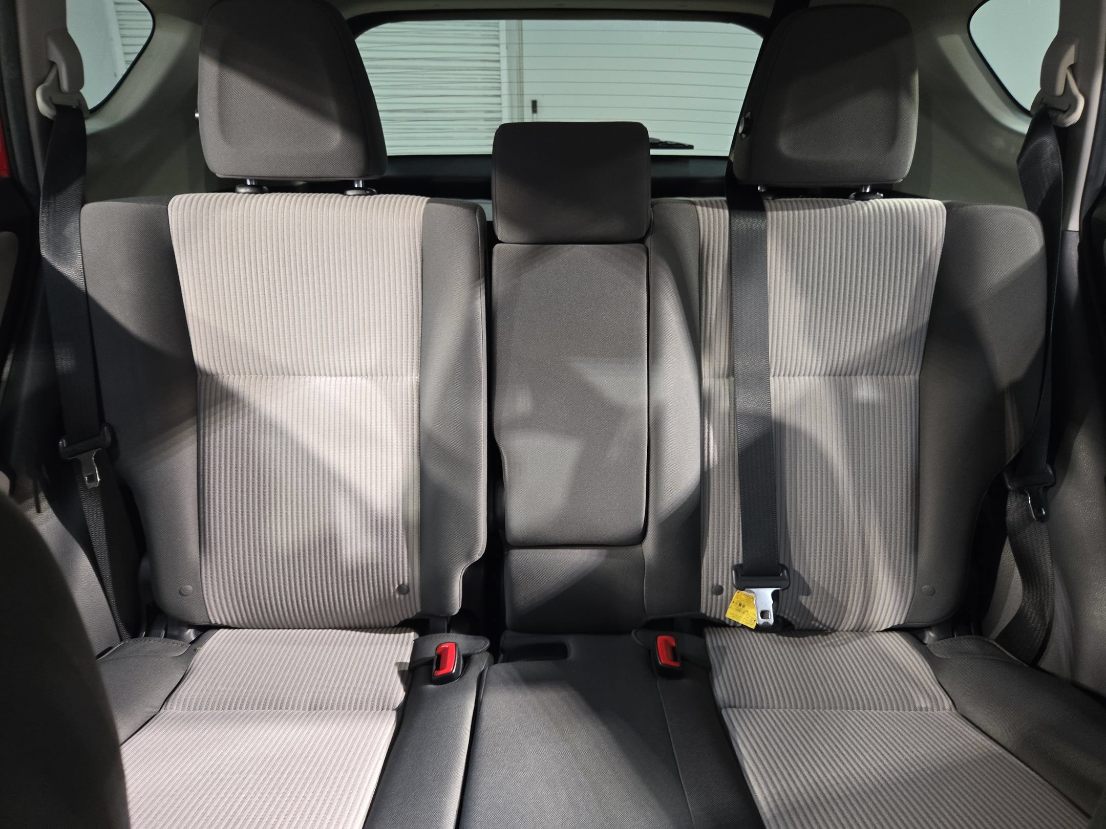 Used 2015 Toyota RAV4 LE FWD image 13