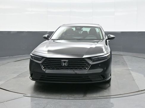 Used 2023 Honda Accord EX-L image 2