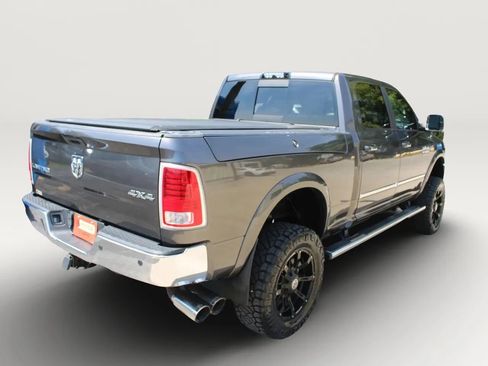 Used 2015 RAM 2500 Limited AWD/4WD image 9