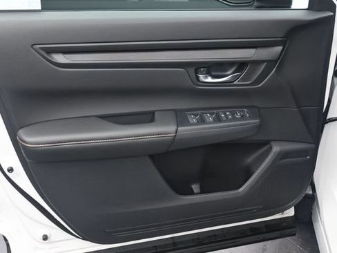 Used 2026 Honda CR-V Sport image 14