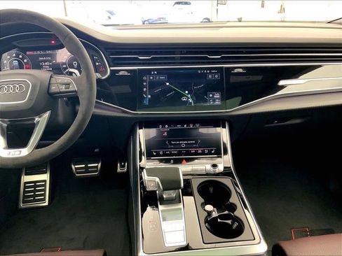 New 2026 Audi RS Q8 performance image 8