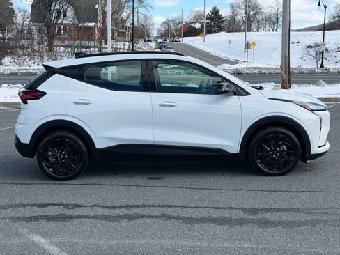 New 2027 Chevrolet Bolt RS FWD image 13