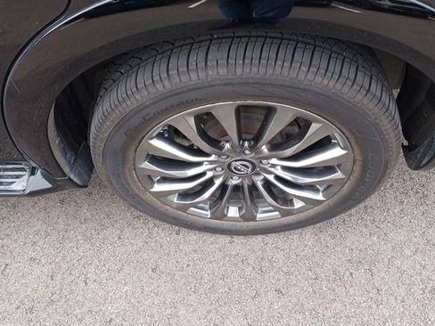 Used 2021 Nissan Armada Platinum image 14