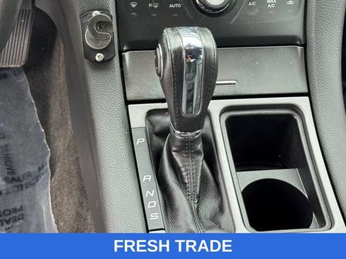 Used 2018 Ford Taurus SEL AWD/4WD image 18