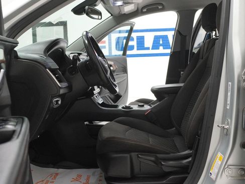 Used 2020 GMC Terrain SLE FWD image 5