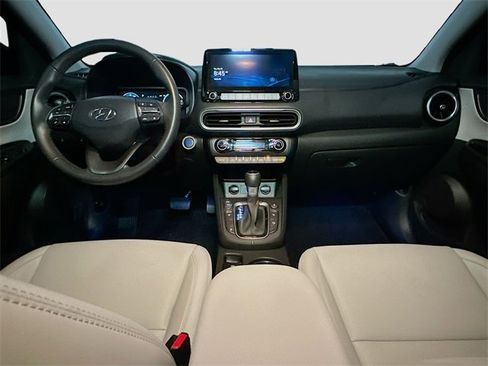 Used 2023 Hyundai Kona Limited image 23