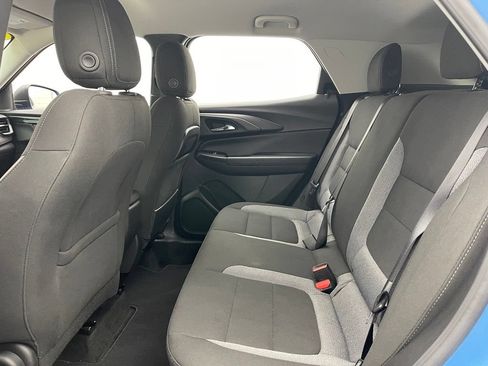 Used 2024 Chevrolet TrailBlazer LS w/ LS Convenience Package FWD image 34