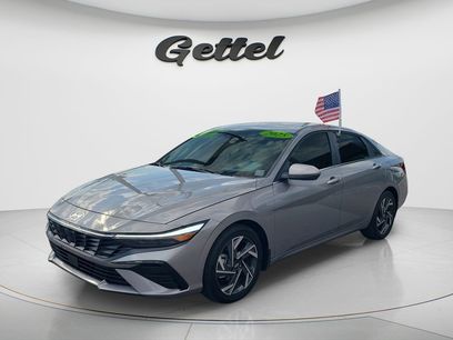 Used 2025 Hyundai Elantra Limited