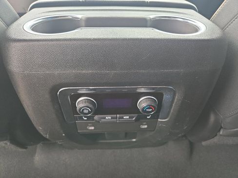 Certified 2023 Chevrolet Suburban Premier AWD/4WD image 12