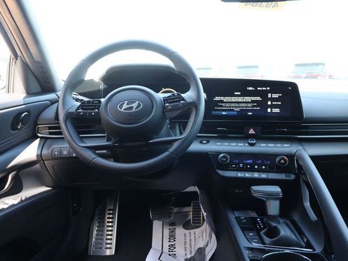 New 2026 Hyundai Elantra Sport FWD image 21
