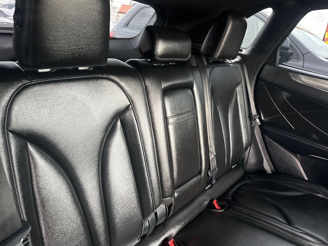 Used 2019 Lincoln MKC Premiere FWD image 38