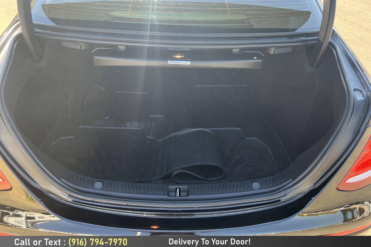 Used 2019 Mercedes-Benz E 300 image 11