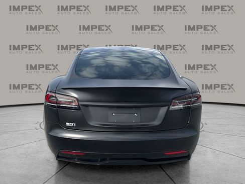 Used 2022 Tesla Model S image 4