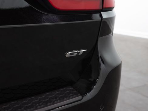 Used 2025 Dodge Durango GT AWD/4WD image 13