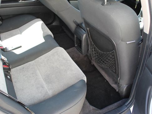 Used 2006 Subaru Outback 2.5i AWD/4WD image 13