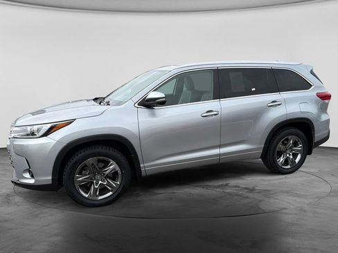 Used 2018 Toyota Highlander Limited Platinum AWD/4WD image 5