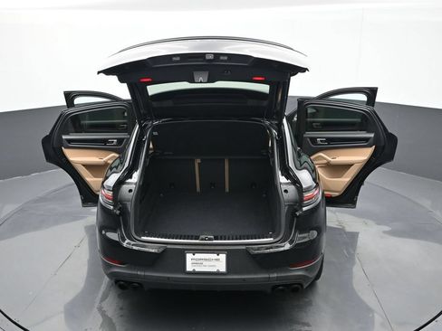 Certified 2021 Porsche Cayenne Coupe AWD/4WD image 27