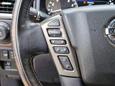 Used 2020 Nissan Titan Platinum Reserve w/ Moonroof Package image 17