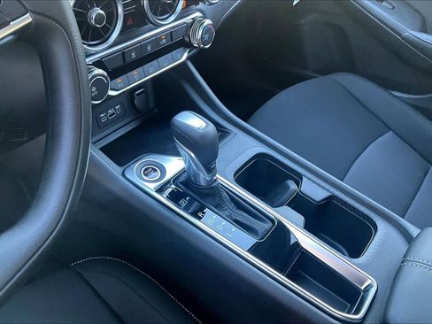 New 2025 Nissan Sentra SV image 11