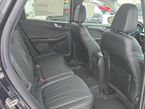 New 2026 Ford Escape Platinum w/ Premium Technology Package image 40