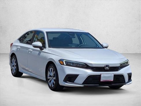 Used 2024 Honda Civic LX image 3