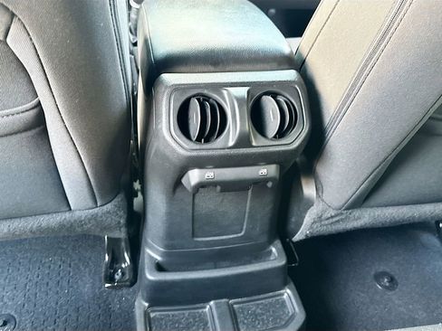 Used 2023 Jeep Wrangler Unlimited w/ Cold Weather Group AWD/4WD image 28