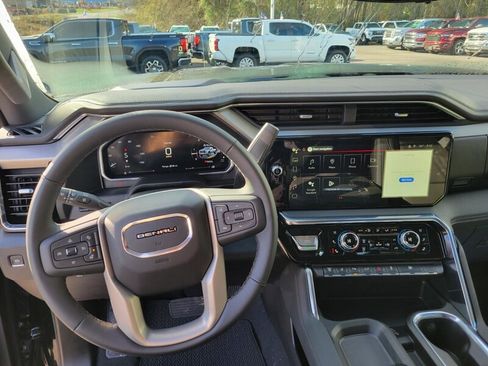 New 2026 GMC Sierra 3500 Denali w/ Denali Reserve Package AWD/4WD image 8