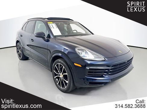 Used 2023 Porsche Cayenne image 1