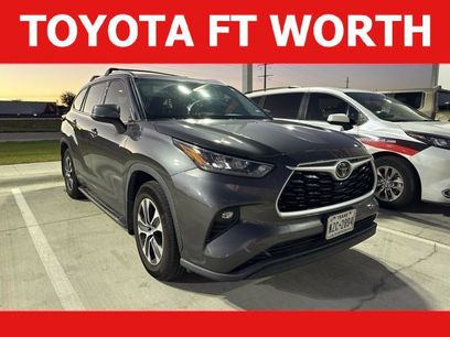 Used 2020 Toyota Highlander XLE