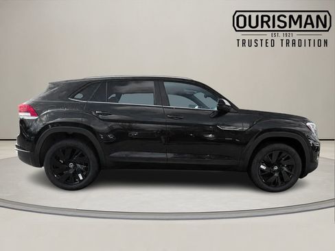 New 2026 Volkswagen Atlas Cross Sport SE image 3