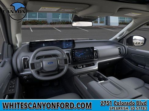 New 2026 Ford Expedition Max Active image 9