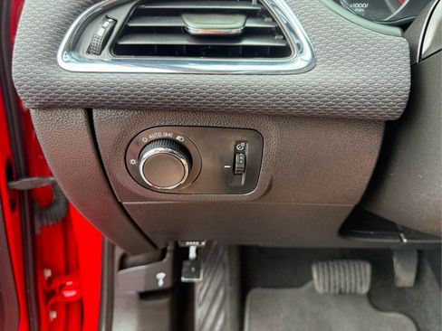 Used 2019 Chevrolet Cruze LS FWD image 19